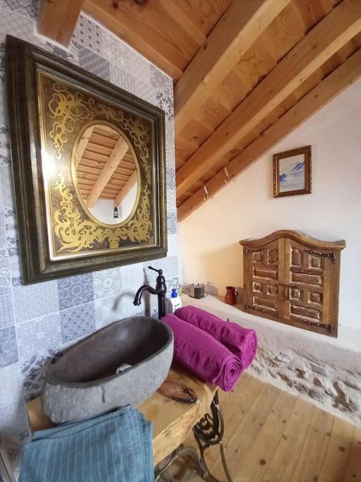 Casita Con Encanto Tranquilidad Villavieja Del Lozoya Wi-Fi En Sierra De Madrid Y A 50 Minutos De Capital المظهر الخارجي الصورة