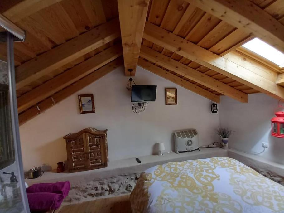 Casita Con Encanto Tranquilidad Villavieja Del Lozoya Wi-Fi En Sierra De Madrid Y A 50 Minutos De Capital المظهر الخارجي الصورة